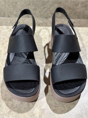 CROCS Black Double-Strap Platform Slingback Sandals Size 5